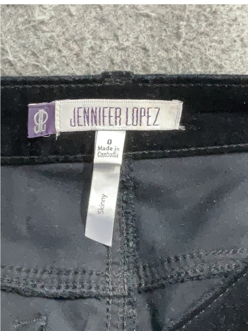 Jennifer Lopez Black Skinny Pants - Picture 3 of 5